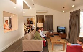 Moore Park Apartments